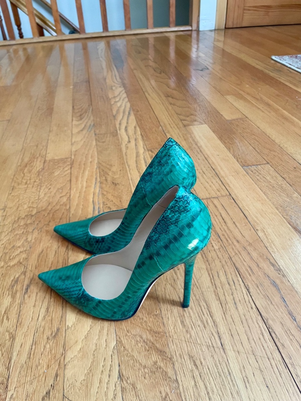 Shoes - Picture 4 of 5